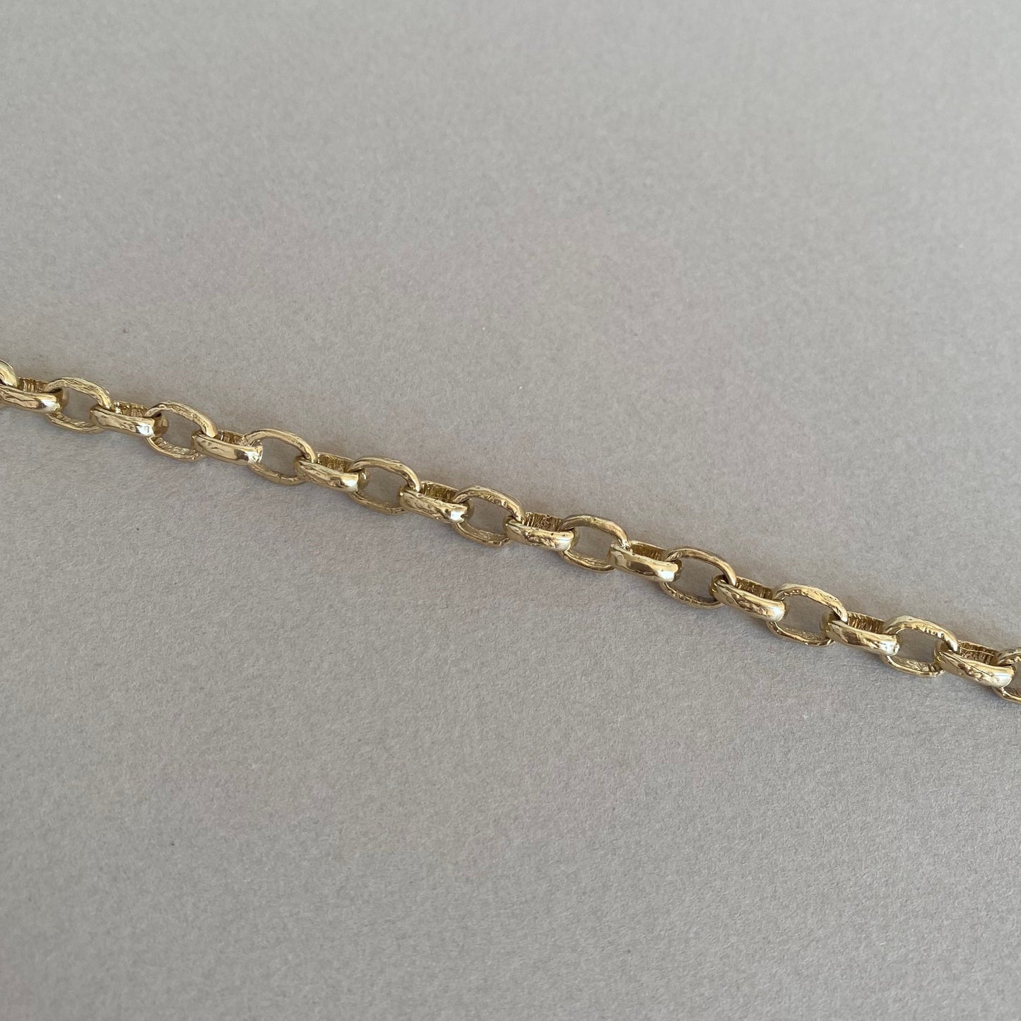 Oak Chain Necklace