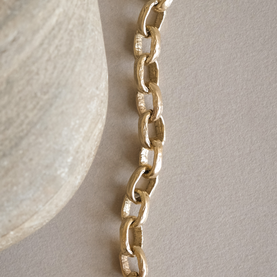 Oak Chain Necklace
